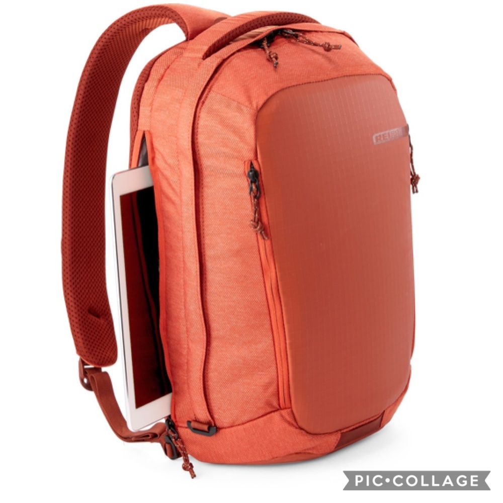 REI Co-op Single Sling Bag